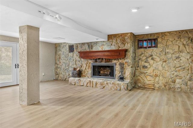 2 Powder Creek Drive, Belleville, IL 62223