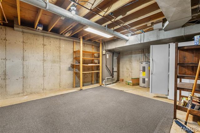 2 Powder Creek Drive, Belleville, IL 62223