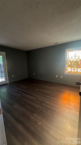7620 Fire Tree Lane, Charlotte, NC 28227