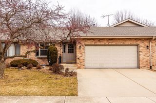 802 Eagle Creek Road, Elwood, IL 60421