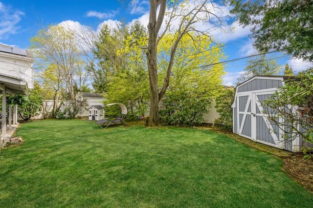 2332 Plymouth Place, East Meadow, NY 11554