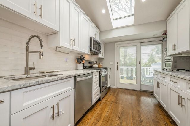 2332 Plymouth Place, East Meadow, NY 11554