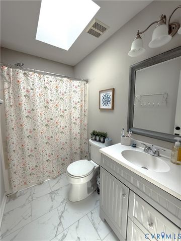 3161 Poplar View Pl, Chester, VA 23831