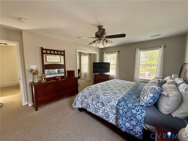 3161 Poplar View Pl, Chester, VA 23831