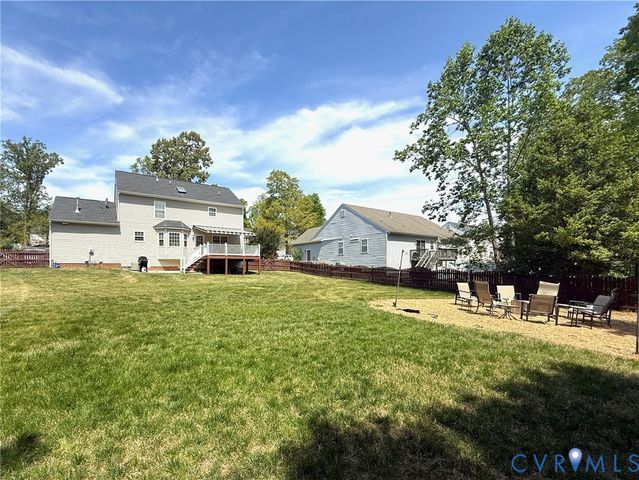 3161 Poplar View Pl, Chester, VA 23831