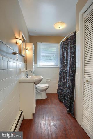 25 OAK AVE, Camp Hill, PA 17011