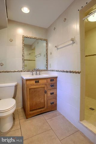 25 OAK AVE, Camp Hill, PA 17011
