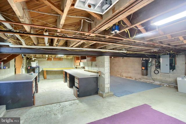 25 OAK AVE, Camp Hill, PA 17011