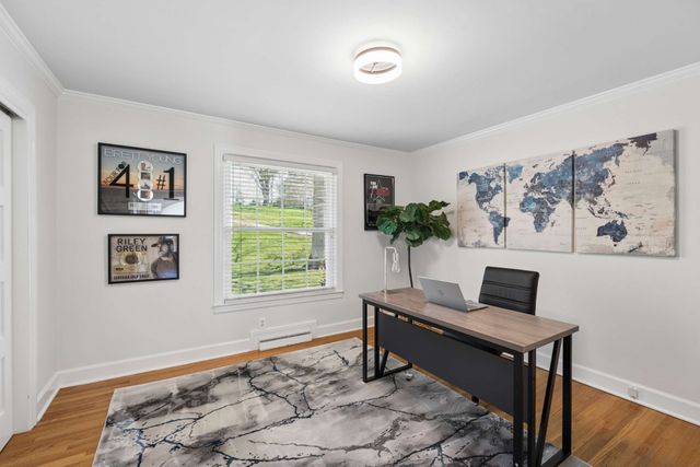 4401 Curtiswood Cir, Nashville, TN 37204