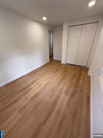 549 Beach Street, Orange, NJ 07050