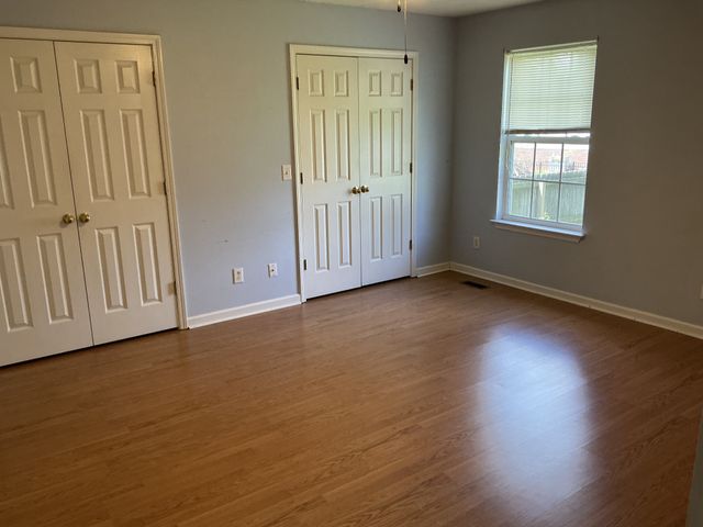 1706 Brittany Ct, Columbia, TN 38401