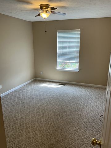 1706 Brittany Ct, Columbia, TN 38401