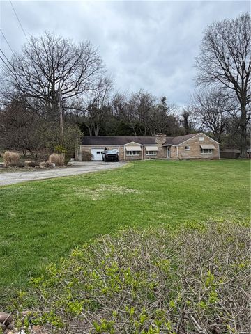 750 Tyrol Blvd, Monessen, PA 15062