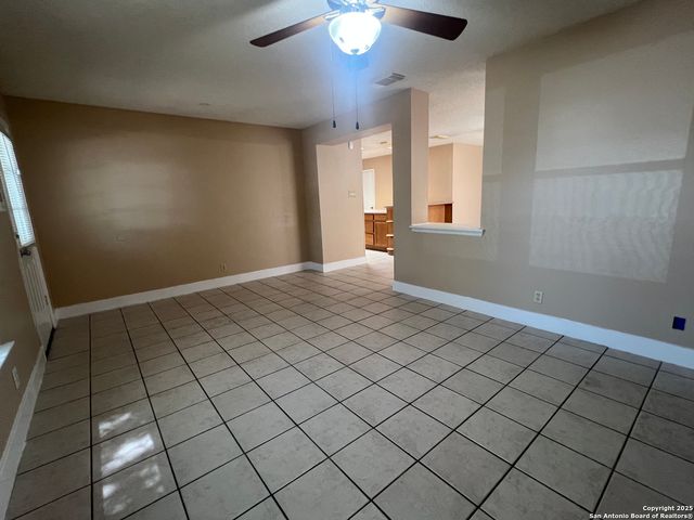 15558 Knollmeadow, San Antonio, TX 78247