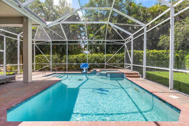 4675 Manderly Drive, Wellington, FL 33449