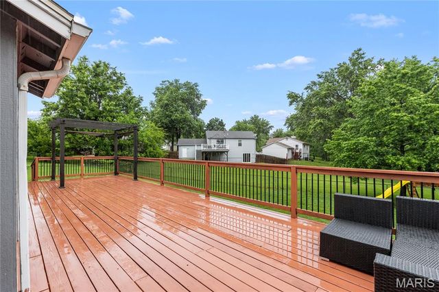 16 Saddleback Court, O'fallon, MO 63368