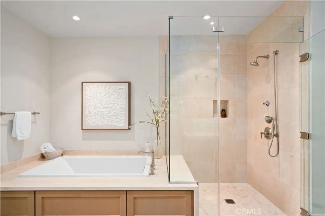 1535 Santa Barbara, Newport Beach, CA 92660