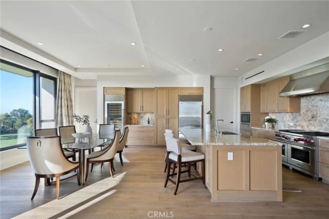 1535 Santa Barbara, Newport Beach, CA 92660