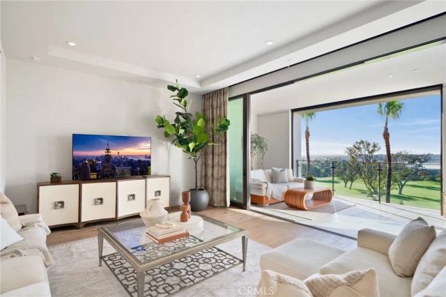 1535 Santa Barbara, Newport Beach, CA 92660