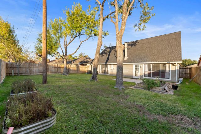 11431 Bethnal Green Drive, Houston, TX 77066