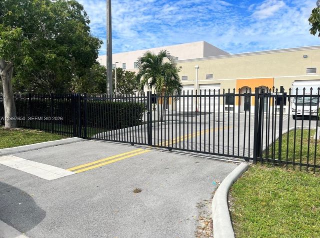 14911 SW 137th St 14911, Miami, FL 33196