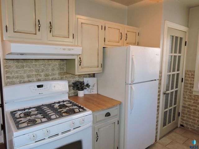 719 N Sherman Ave Avenue, Sioux Falls, SD 57103