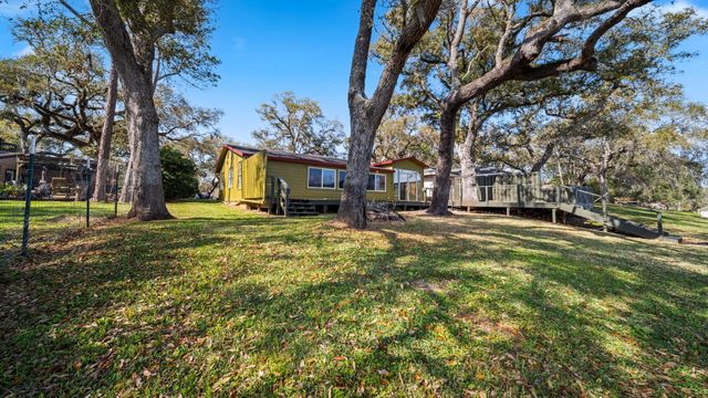 6250 County Road 659, Brazoria, TX 77422