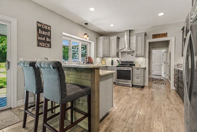 5875 Pinecrest Estates Drive, Salem Twp, MI 48105
