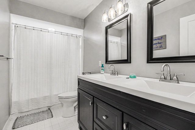 5875 Pinecrest Estates Drive, Salem Twp, MI 48105