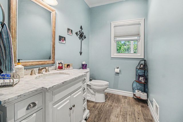 5875 Pinecrest Estates Drive, Salem Twp, MI 48105