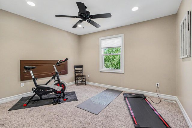 5875 Pinecrest Estates Drive, Salem Twp, MI 48105