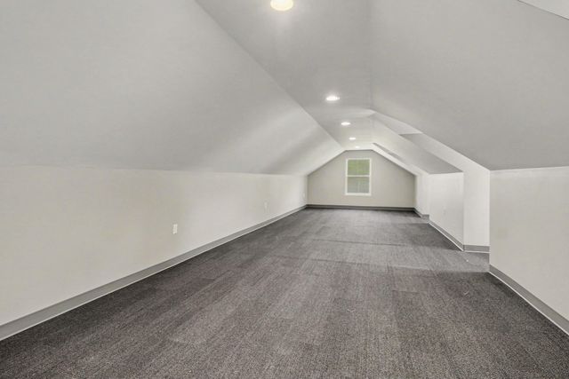 5875 Pinecrest Estates Drive, Salem Twp, MI 48105