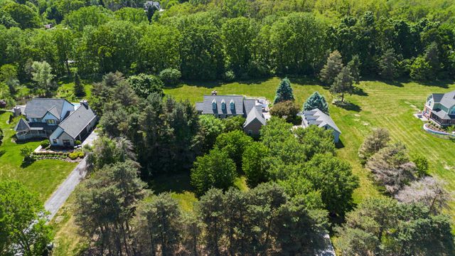 5875 Pinecrest Estates Drive, Salem Twp, MI 48105