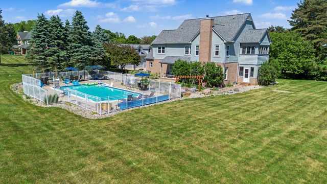 5875 Pinecrest Estates Drive, Salem Twp, MI 48105