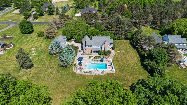 5875 Pinecrest Estates Drive, Salem Twp, MI 48105