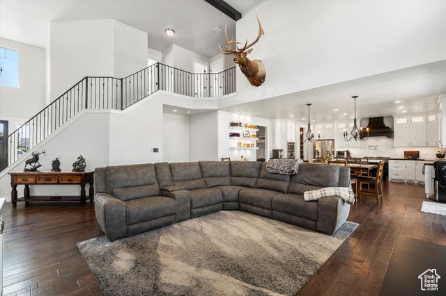 702 W OSBORNE FOX WAY, Draper, UT 84020