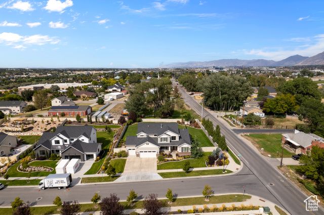 702 W OSBORNE FOX WAY, Draper, UT 84020