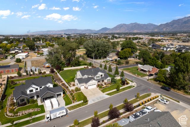 702 W OSBORNE FOX WAY, Draper, UT 84020