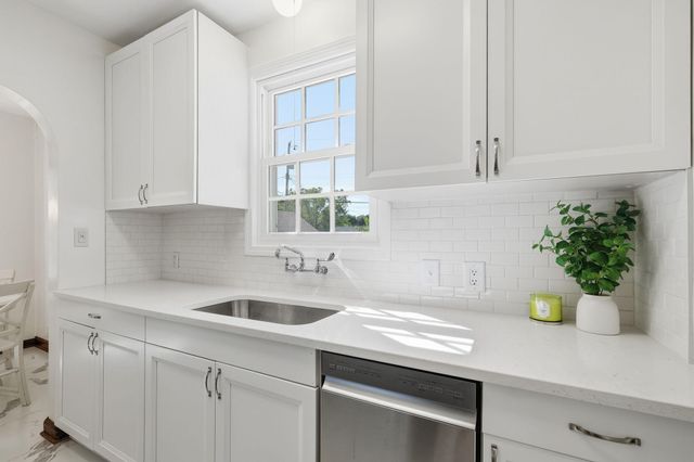 2904 Alabama Avenue S, Saint Louis Park, MN 55416