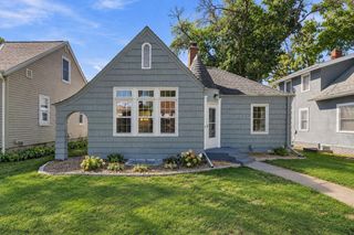 2904 Alabama Avenue S, Saint Louis Park, MN 55416