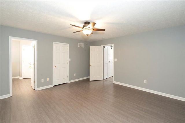 2160 Birkdale Drive, Lexington, KY 40509