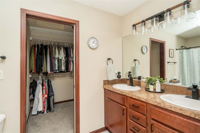 303 Filmore Avenue SE, Bondurant, IA 50035