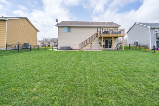 303 Filmore Avenue SE, Bondurant, IA 50035