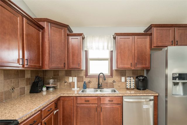 303 Filmore Avenue SE, Bondurant, IA 50035