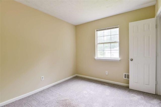2042 Mallard Way, Lithonia, GA 30058