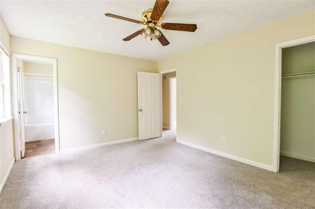 2042 Mallard Way, Lithonia, GA 30058