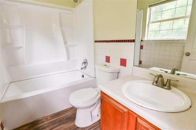 2042 Mallard Way, Lithonia, GA 30058
