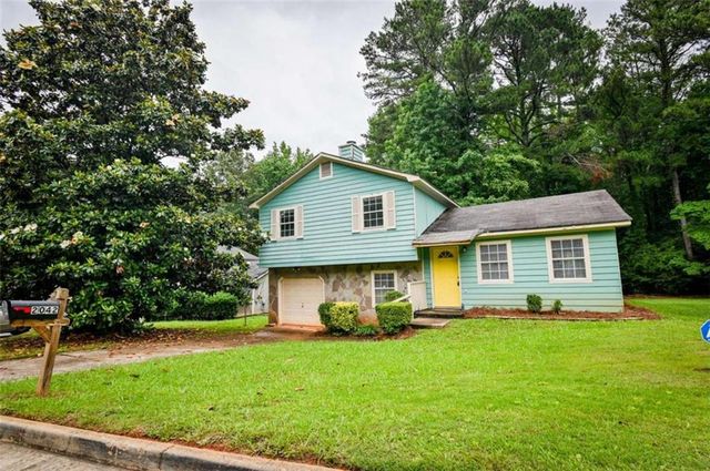 2042 Mallard Way, Lithonia, GA 30058