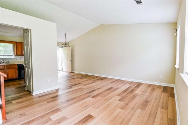2042 Mallard Way, Lithonia, GA 30058