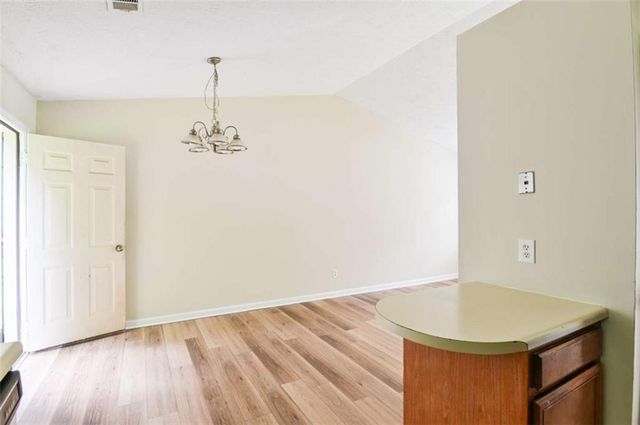 2042 Mallard Way, Lithonia, GA 30058